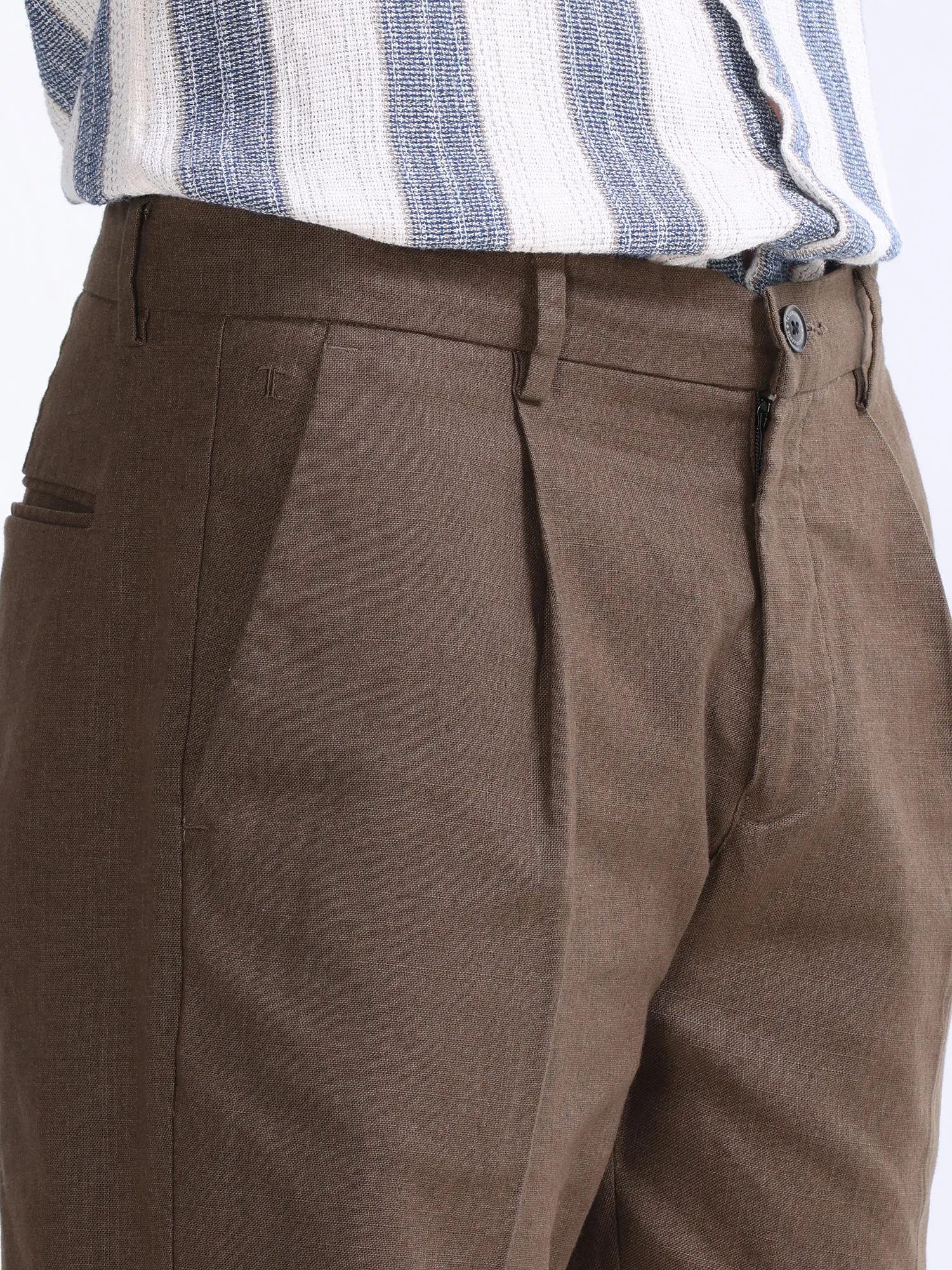 Raw Slub Fur Brown Pleated Pant