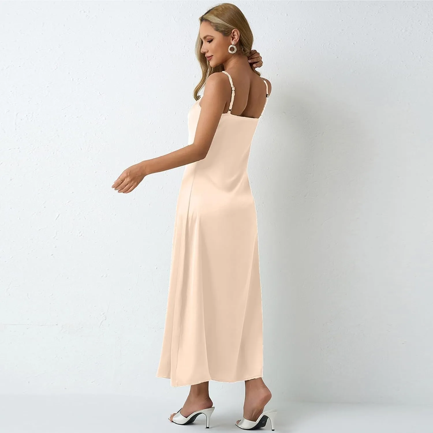 Satin Cocktail Dresses for Women 2025 Long Maxi Coctail Slip Dress Sleeveless Cowl Neck Adjustable Spaghetti Strap Dress